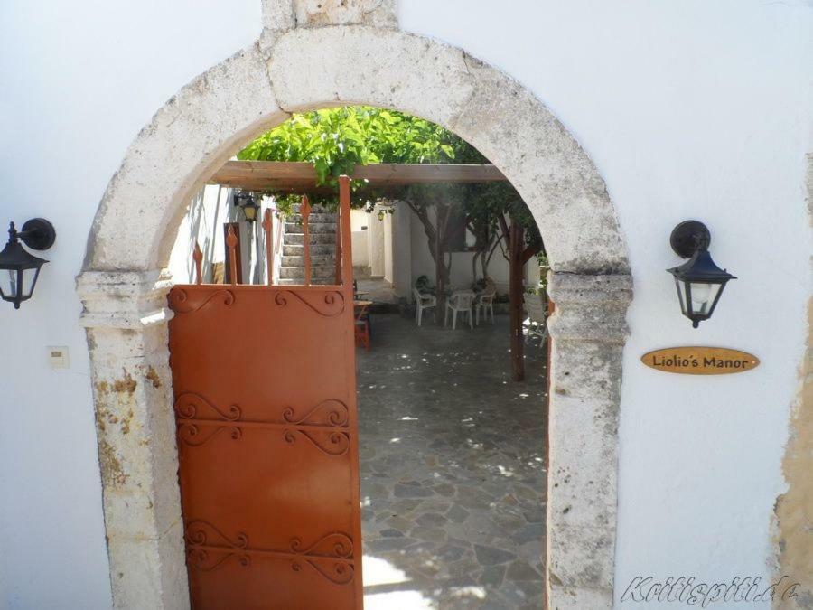 הוילה Agalianos Liolio'S Manor מראה חיצוני תמונה